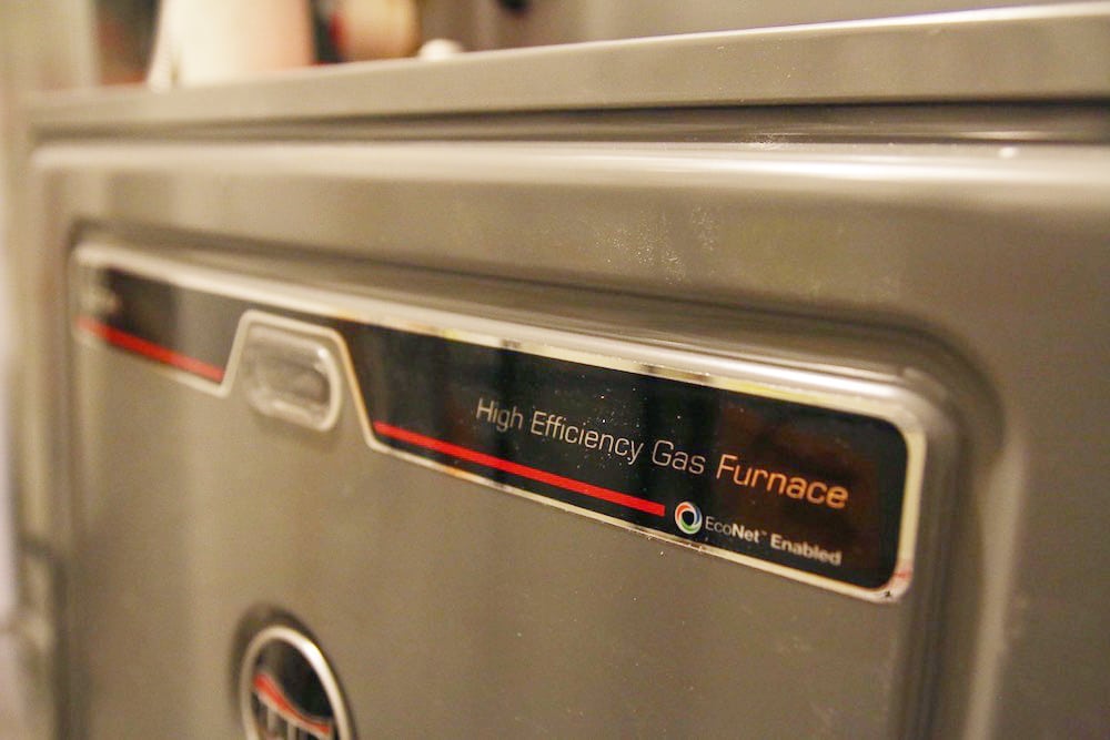 Things to Keep in Mind When Replacing an Old Gas Furnace