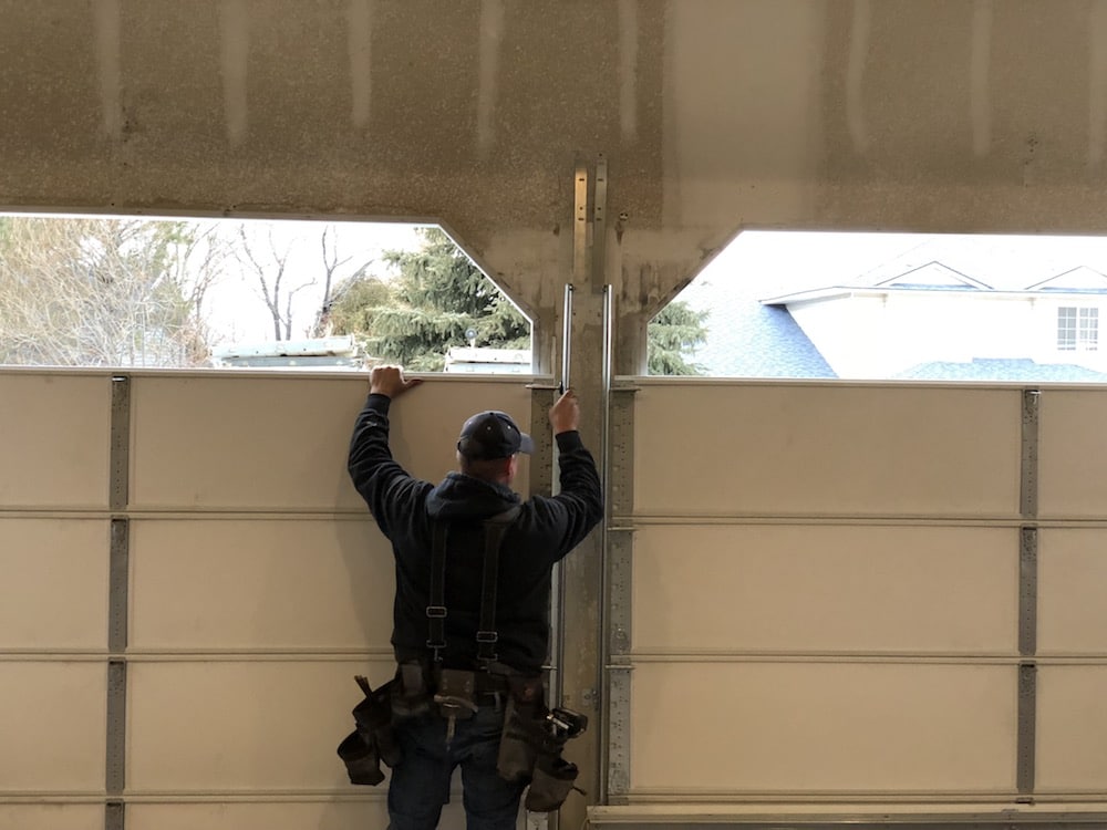 How to Replace an Existing Garage Door