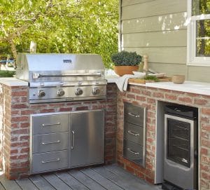 How we DIYed our outdoor built-in grill - Chris Loves Julia