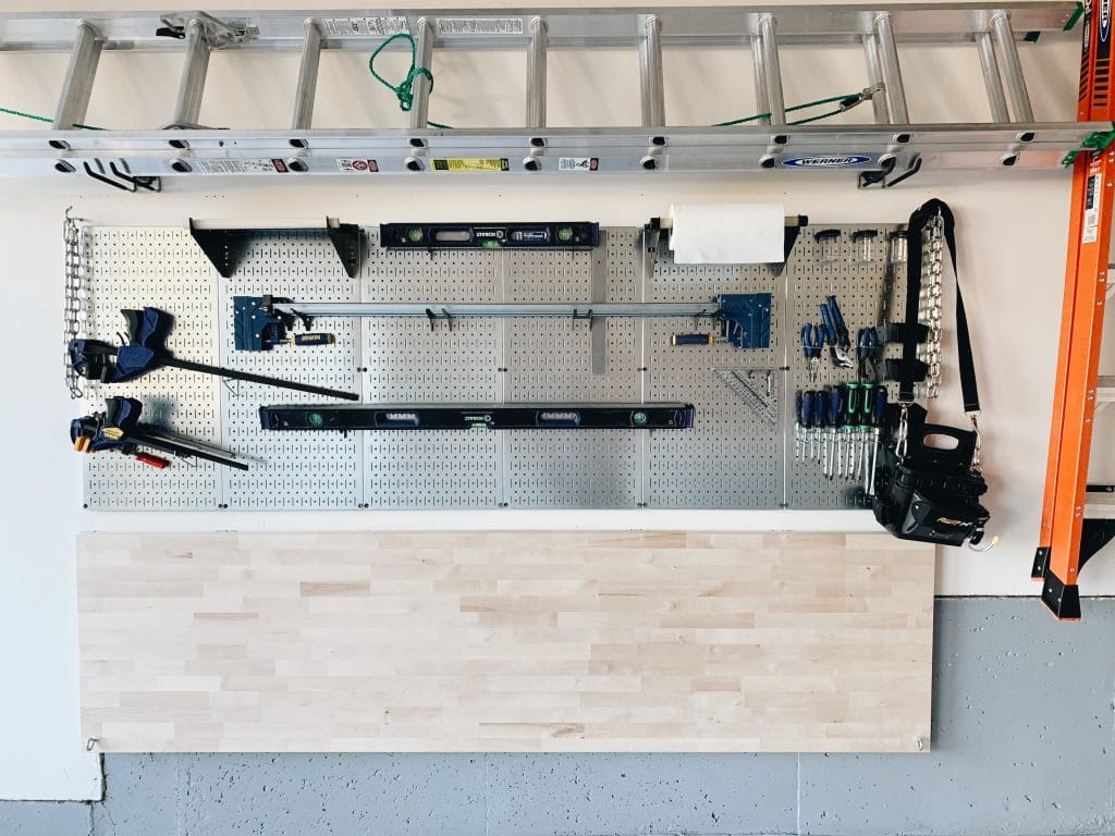 Foldable Work Bench for Small Garages