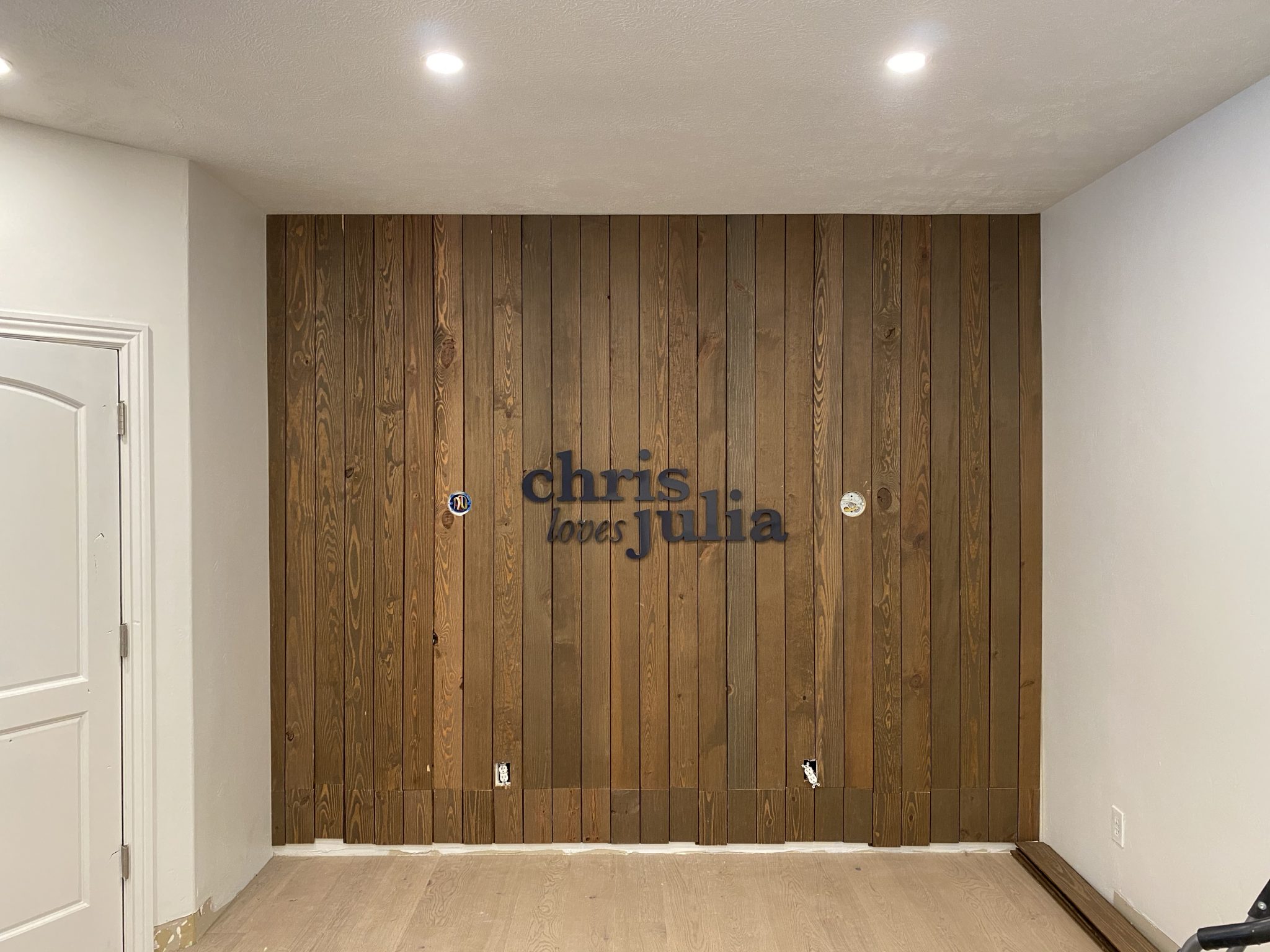 A Dark Beadboard Accent Wall In The Office Chris Loves Julia