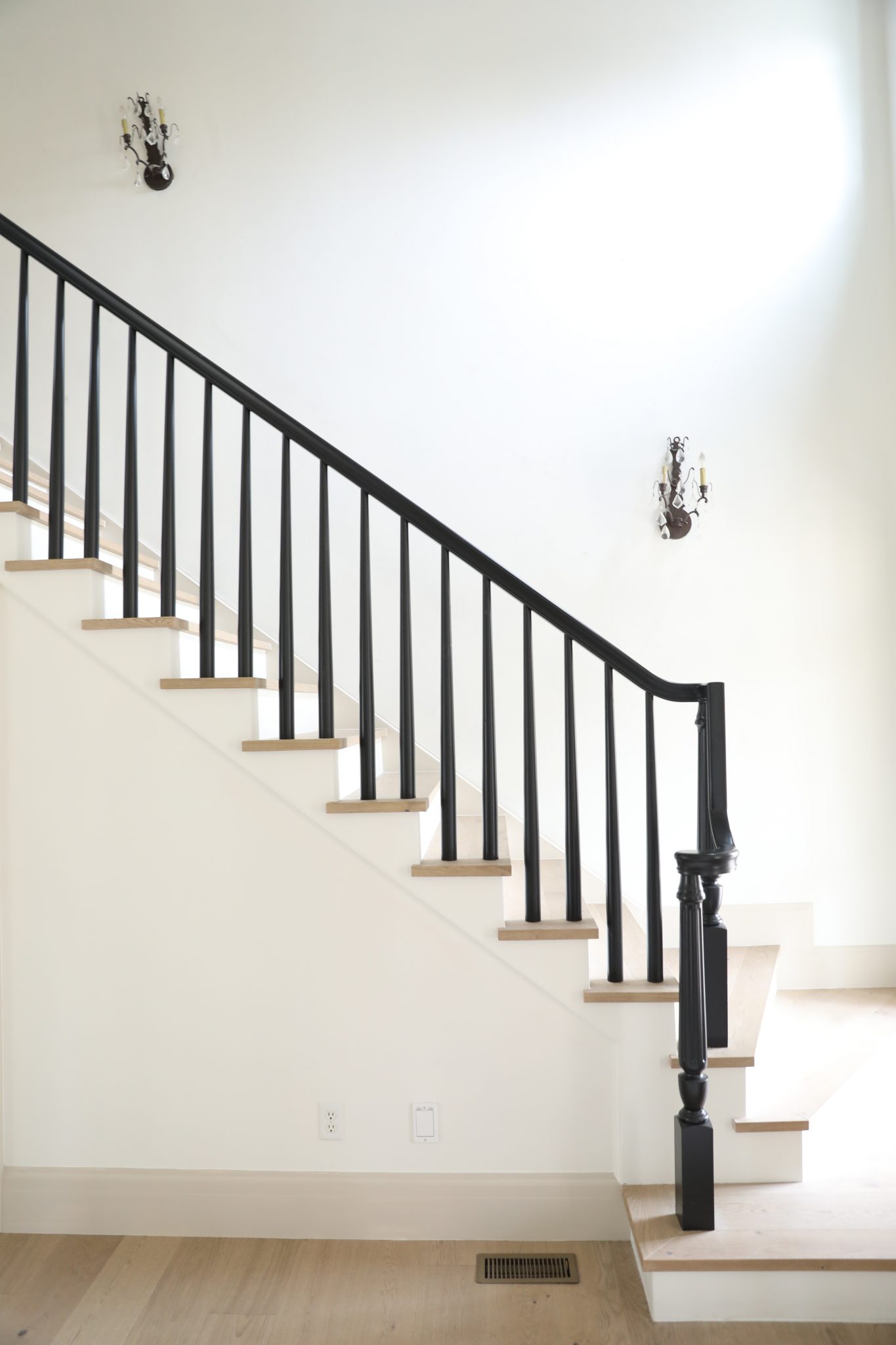 22 Stairway Wall Sconces To Light Up Your Steps | vlr.eng.br