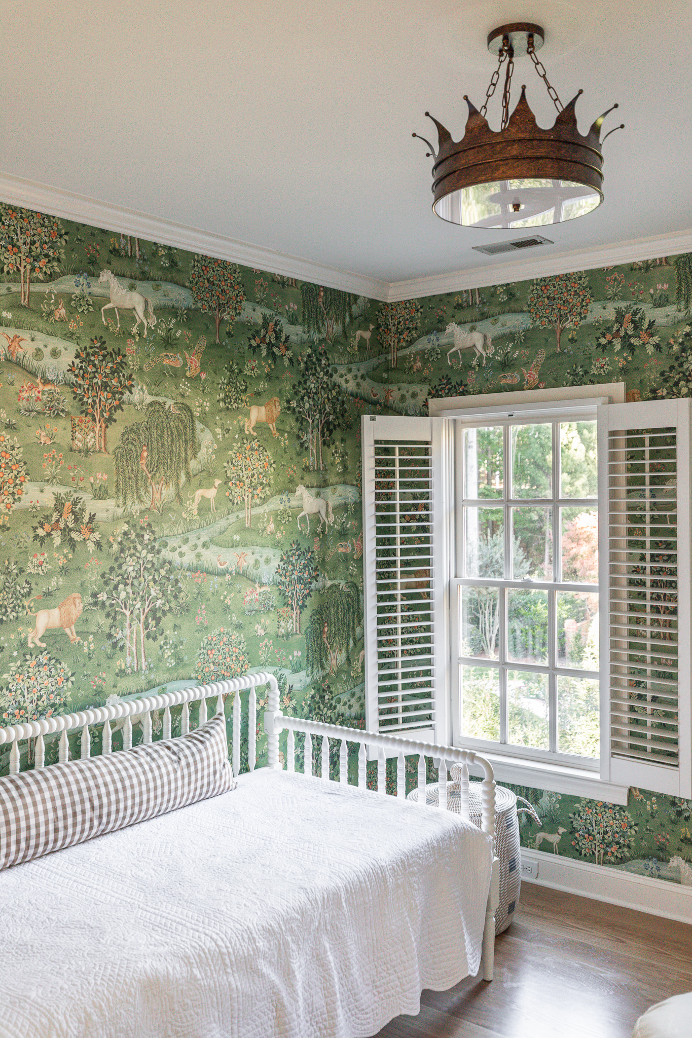 Polly's New Storybook Wallpaper and Crown light (and a roundup of my fav  wallpapers right now!) - Chris Loves Julia
