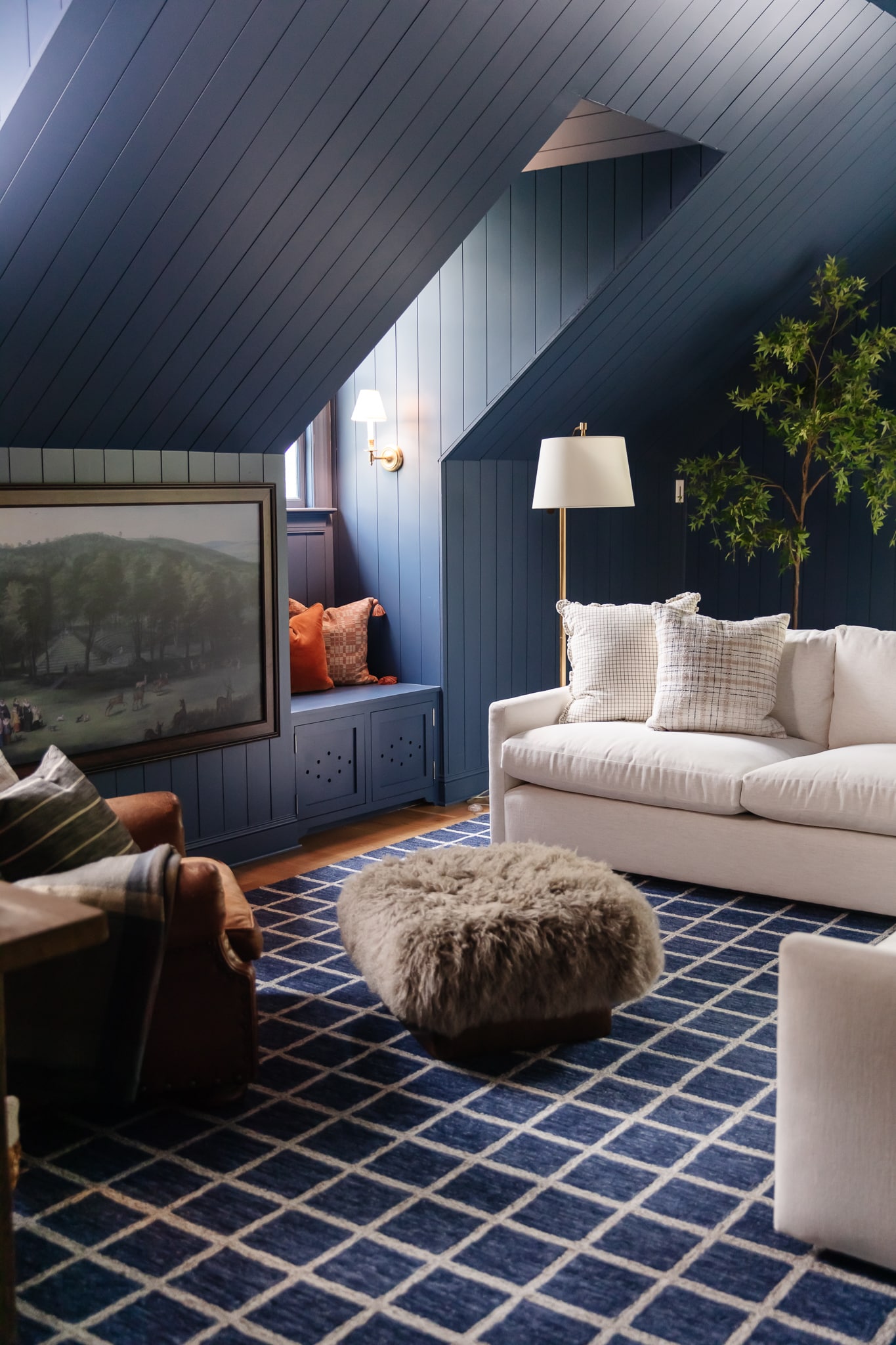 Chris Loves Julia | Bonus room navy shiplap paneling, Frame TV and cream couch